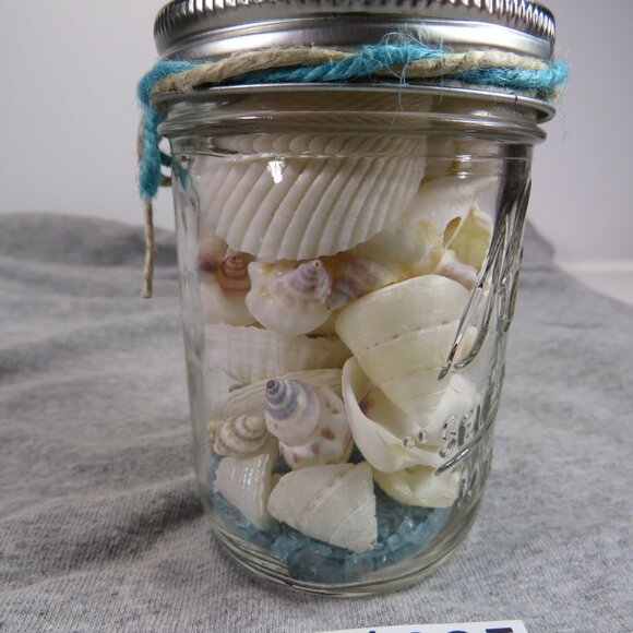 Jar of REAL sea shells and with blue sparkly vase filler at bottom - Picture 7 of 13